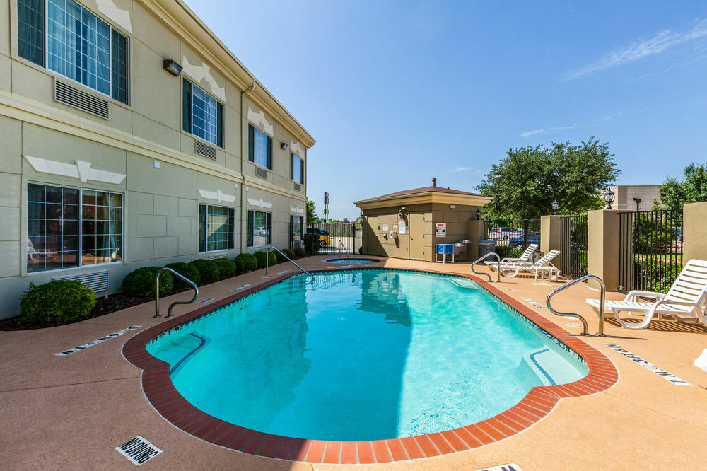 Surestay Plus Hotel By Best Western Mesquite Extérieur photo